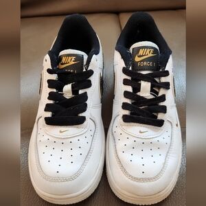 Nike Air Force 1 Lv8 Metallic Swoosh Pack DM3386-100 Size 1y